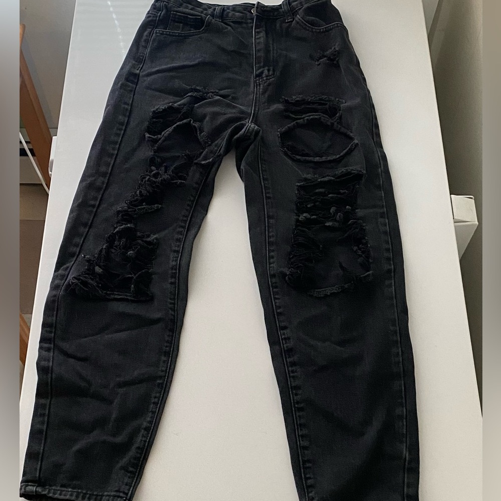 SHEIN black ripped jeans (baggy)
